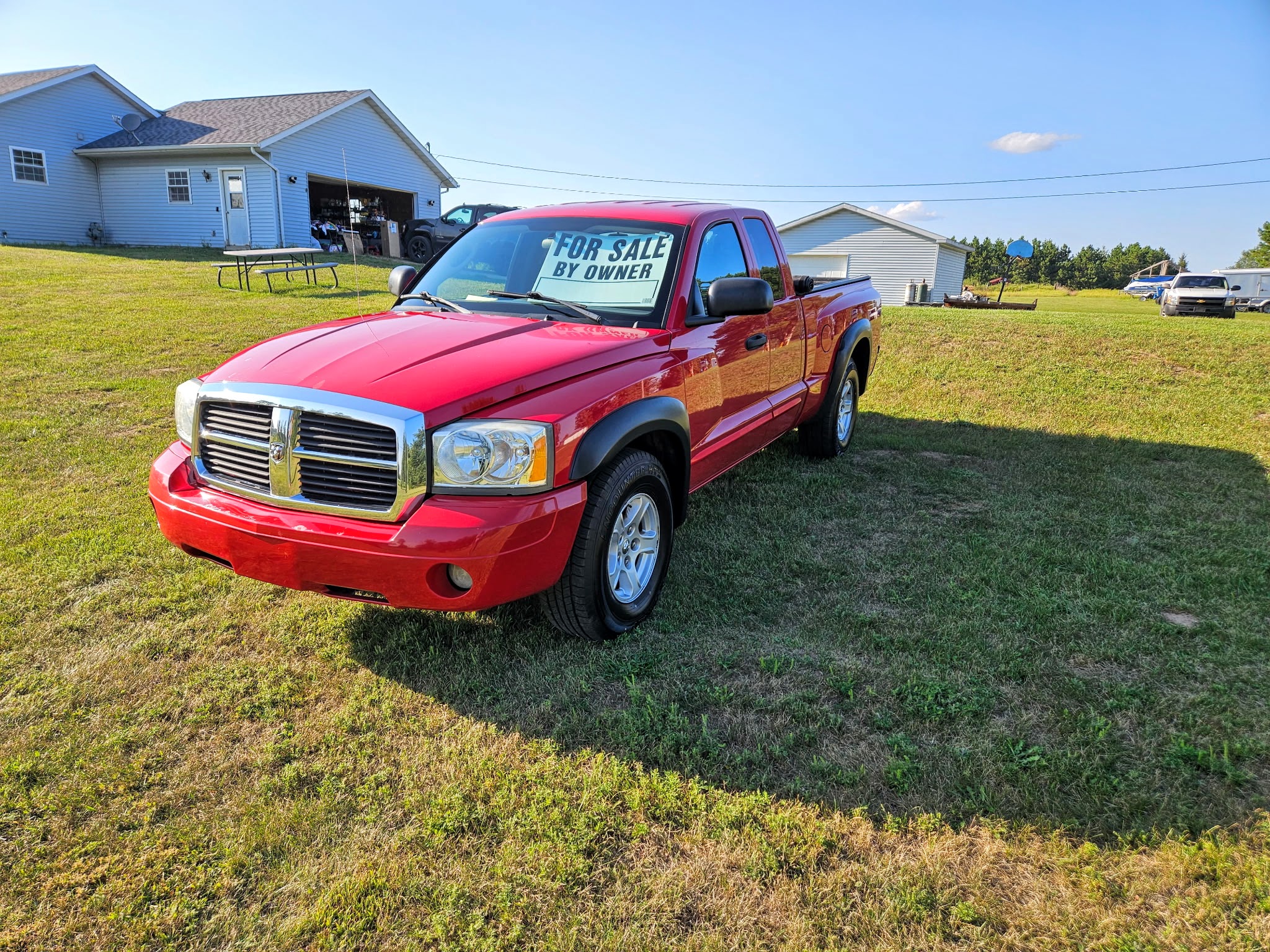Used 2005 Dodge Dakota SLT AWD/4WD image 1