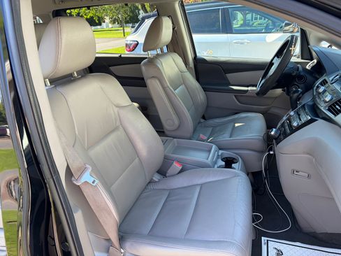 Used 2011 Honda Odyssey Touring image 20