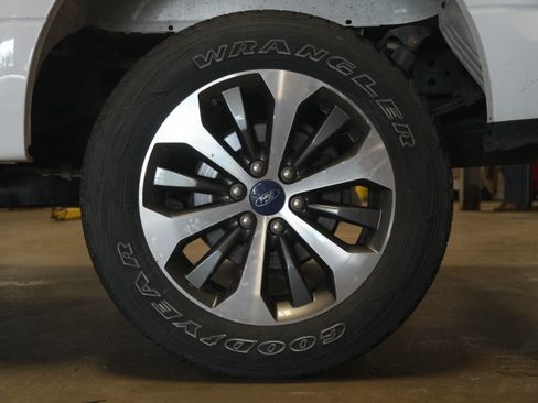 Used 2019 Ford F150 XL w/ Equipment Group 101A Mid image 17