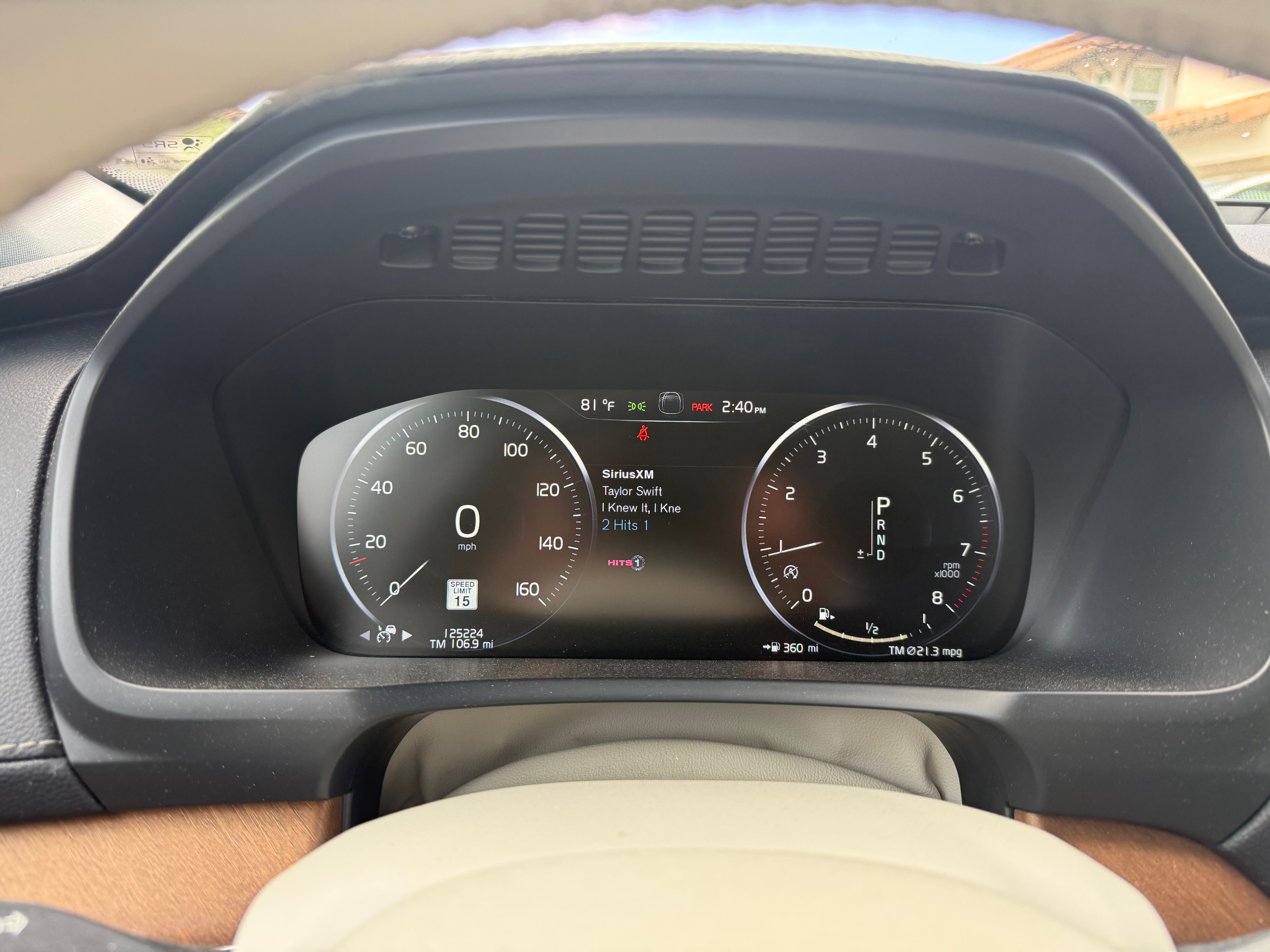Used 2018 Volvo XC90 T6 Inscription w/ Convenience Package AWD/4WD image 12