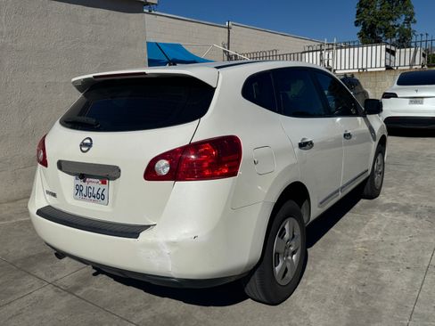 Used 2013 Nissan Rogue S image 6