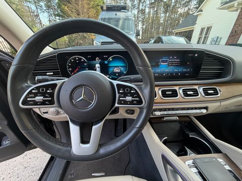 Used 2020 Mercedes-Benz GLE 350 image 16