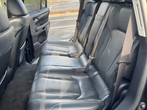 Used 2018 Lexus LX 570 4WD image 15