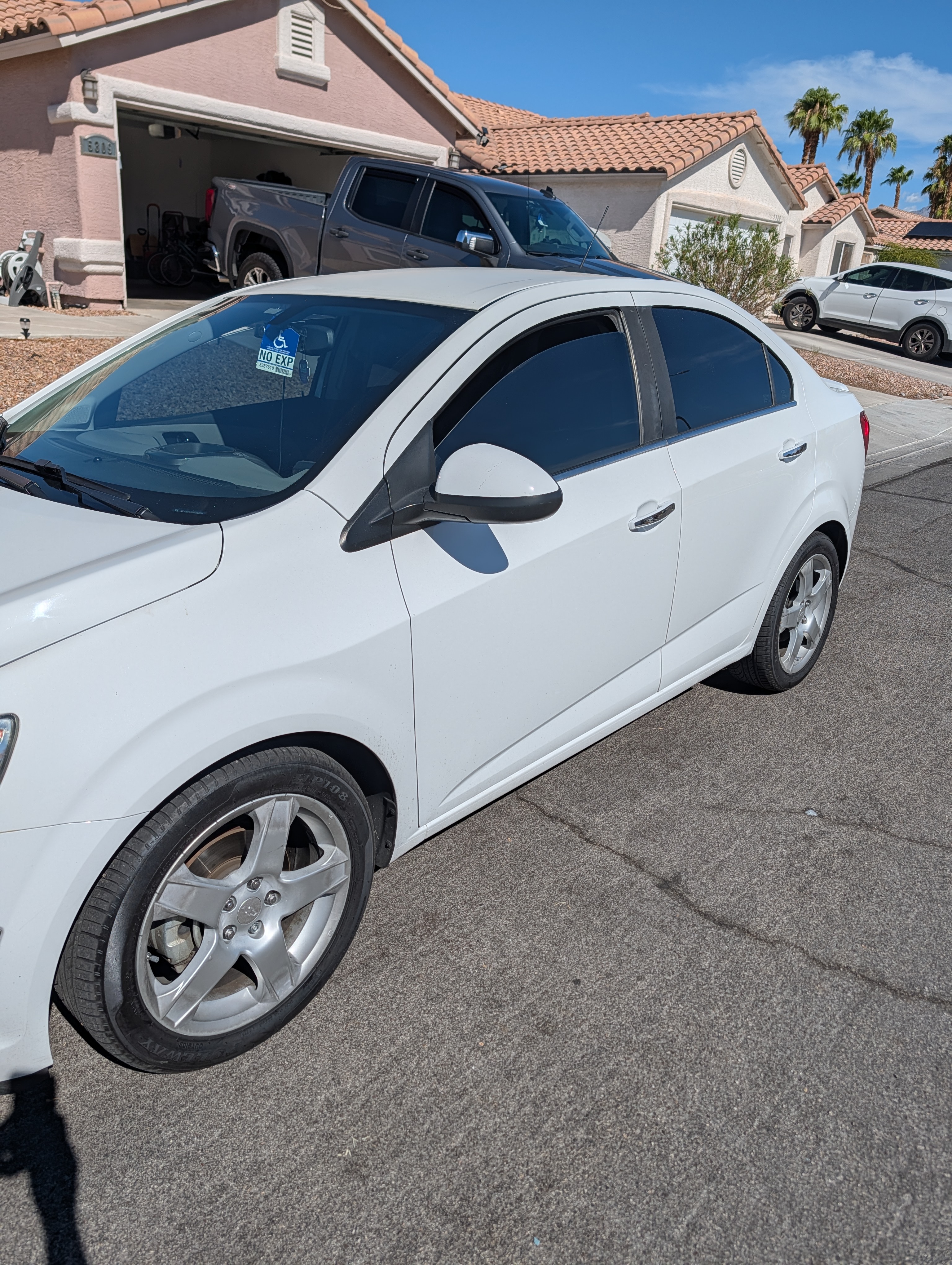 Used 2016 Chevrolet Sonic LTZ FWD image 5