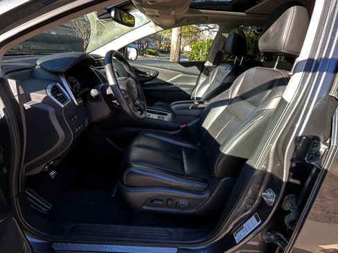 Used 2020 Nissan Murano SL w/ Moonroof Package image 22