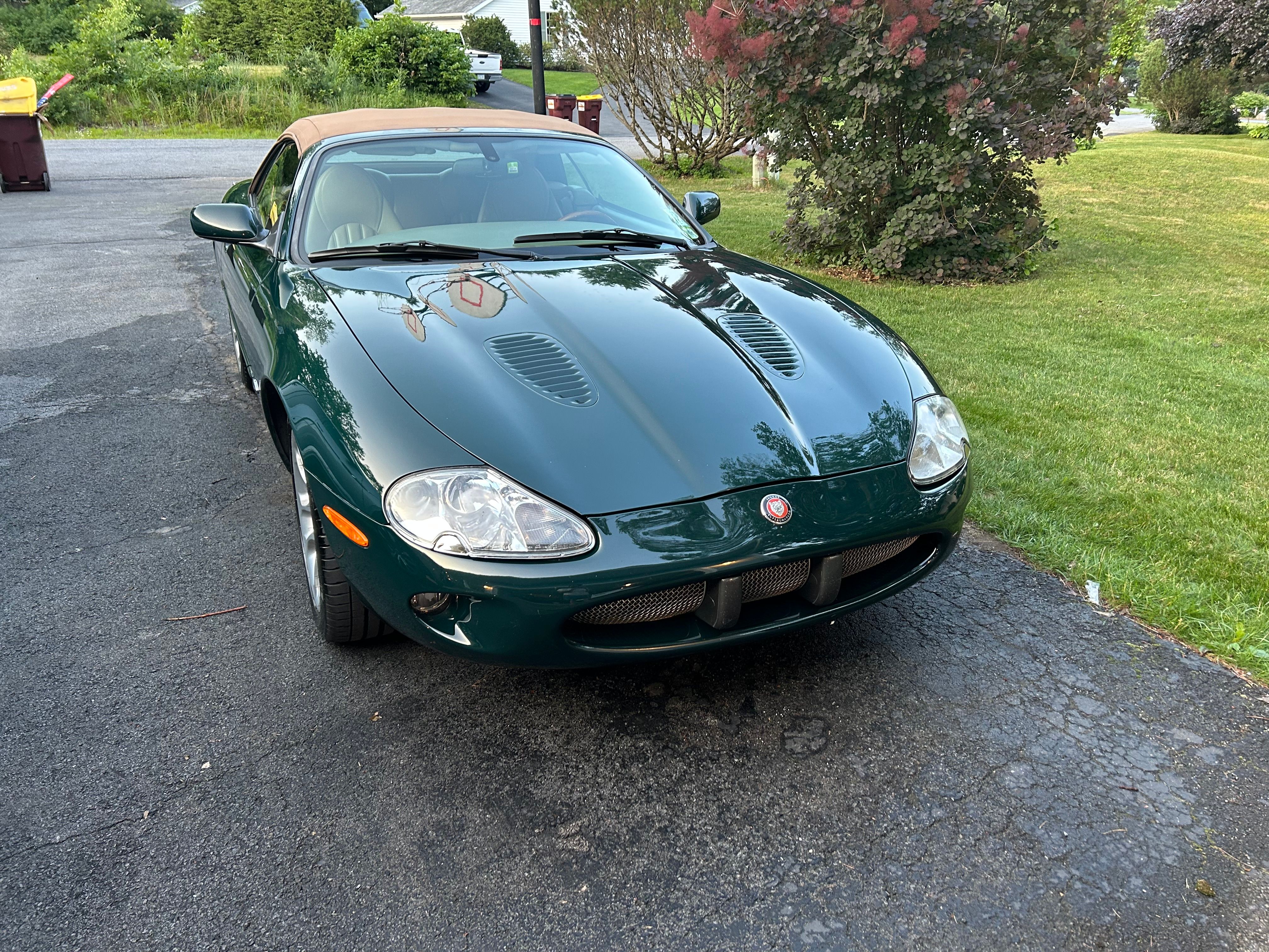 Used 2000 Jaguar XK8 Convertible RWD image 14