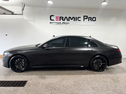 Used 2022 Mercedes-Benz S 580 4MATIC Sedan image 1