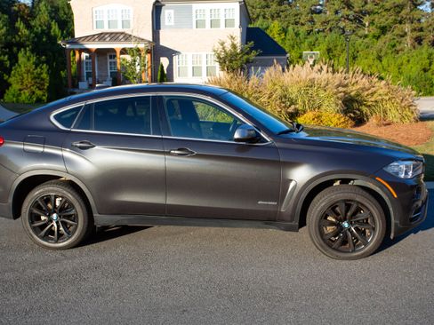 Used 2018 BMW X6 xDrive35i image 4