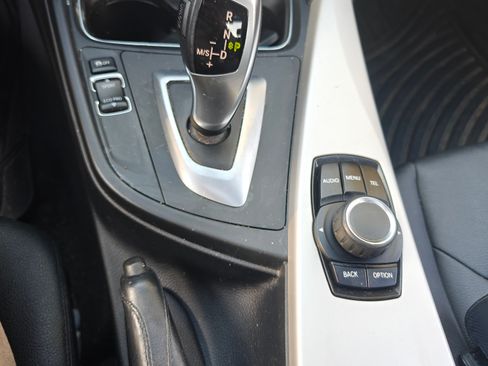 Used 2014 BMW 320i xDrive Sedan image 2