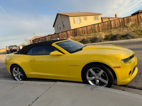 Used 2015 Chevrolet Camaro LT image 5