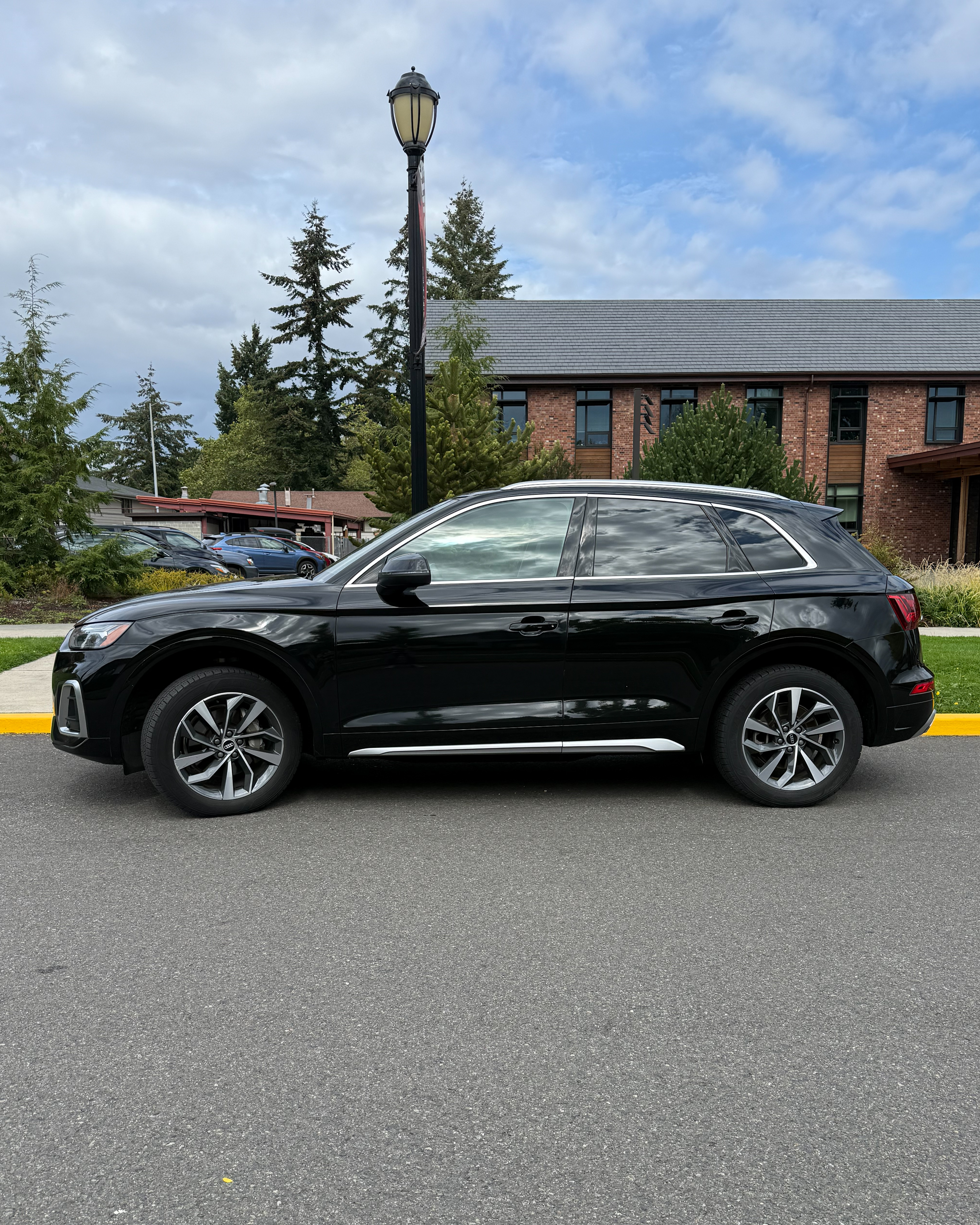 Used 2022 Audi Q5 2.0T Premium AWD/4WD image 4