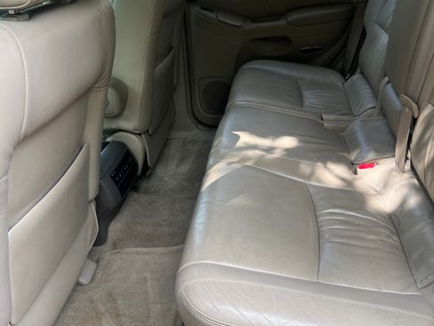 Used 2004 Lexus GX 470 AWD/4WD image 7