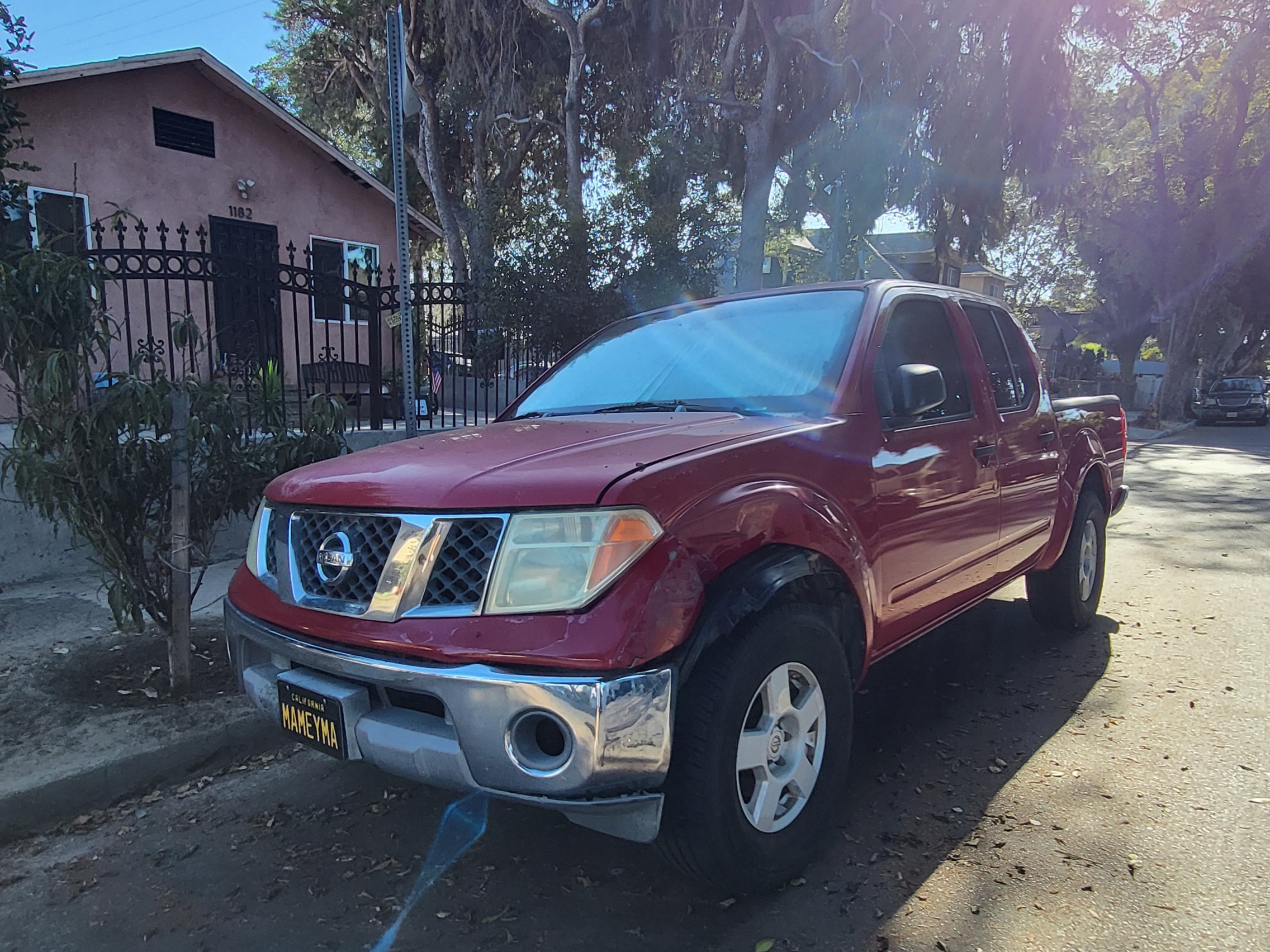 Used 2006 Nissan Frontier SE w/ (P01) Power Pkg RWD image 2