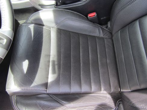 Used 2012 Ford Mustang GT Premium w/ Security Pkg RWD image 27
