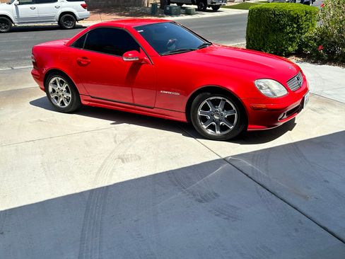 Used 2001 Mercedes-Benz SLK 230 image 9