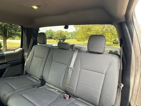 Used 2015 Ford F150 XLT w/ Equipment Group 301A Mid image 10