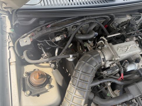 Used 2000 Ford Mustang GT RWD image 21