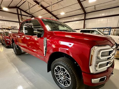 Used 2024 Ford F250 Limited w/ FX4 Off-Road Package AWD/4WD image 6