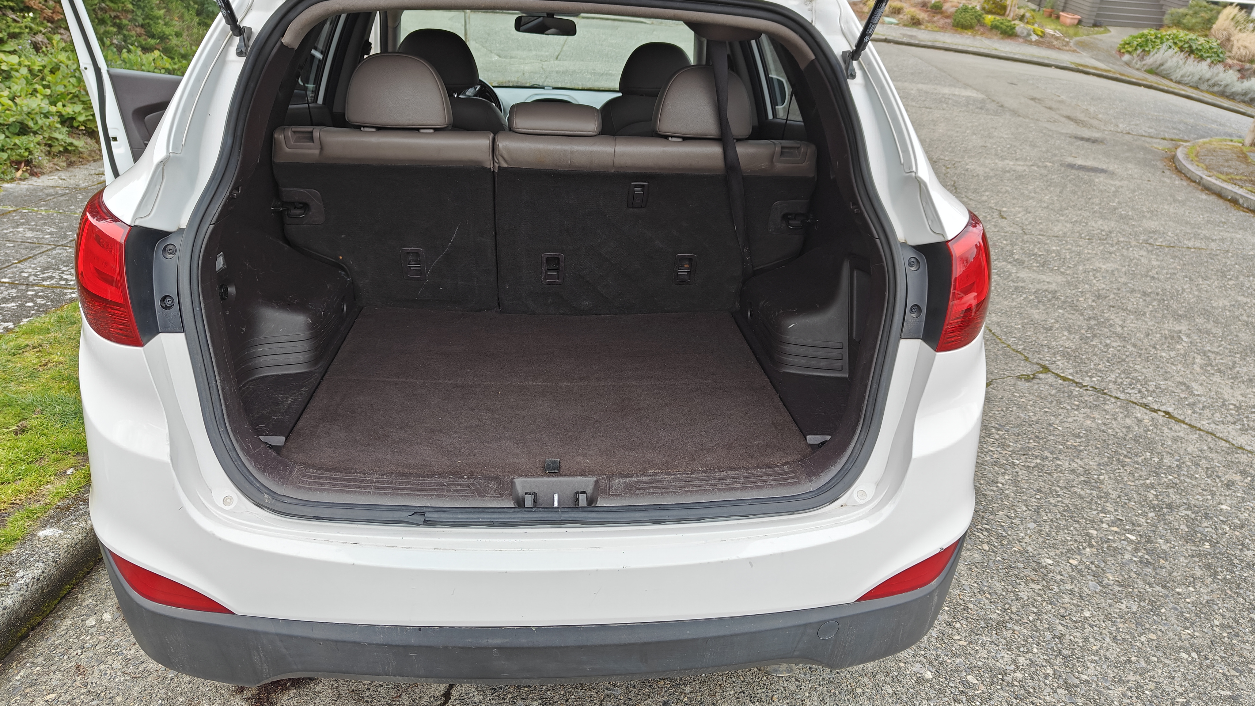 Used 2015 Hyundai Tucson SE AWD/4WD image 2