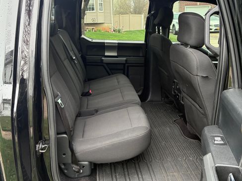 Used 2017 Ford F150 XLT w/ Equipment Group 302A Luxury image 10