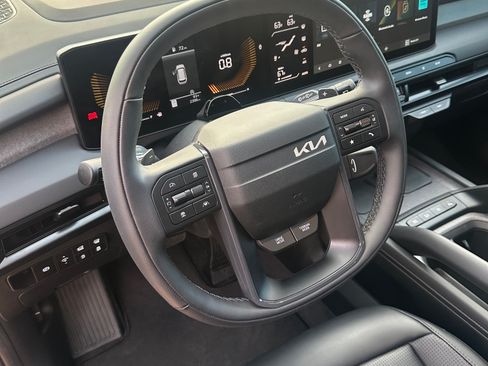 Used 2027 Kia Telluride EX X-Line w/ Towing Package AWD/4WD image 12