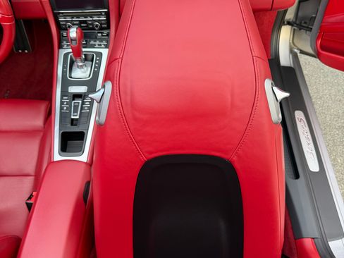 Used 2013 Porsche Boxster S image 25