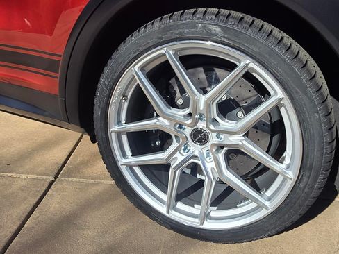 Used 2023 Porsche Cayenne Turbo GT image 10