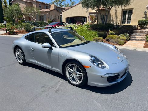 Used 2014 Porsche 911 Carrera image 2