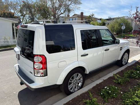 Used 2011 Land Rover LR4 HSE image 5