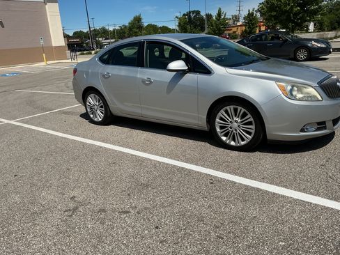 Used 2014 Buick Verano FWD image 1