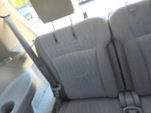 Used 2013 Toyota Highlander 4WD image 13
