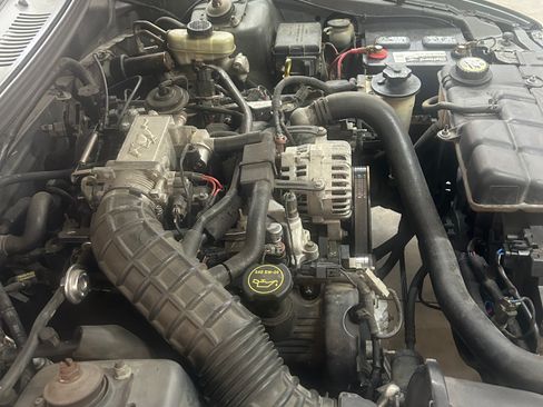 Used 2004 Ford Mustang GT Premium RWD image 11