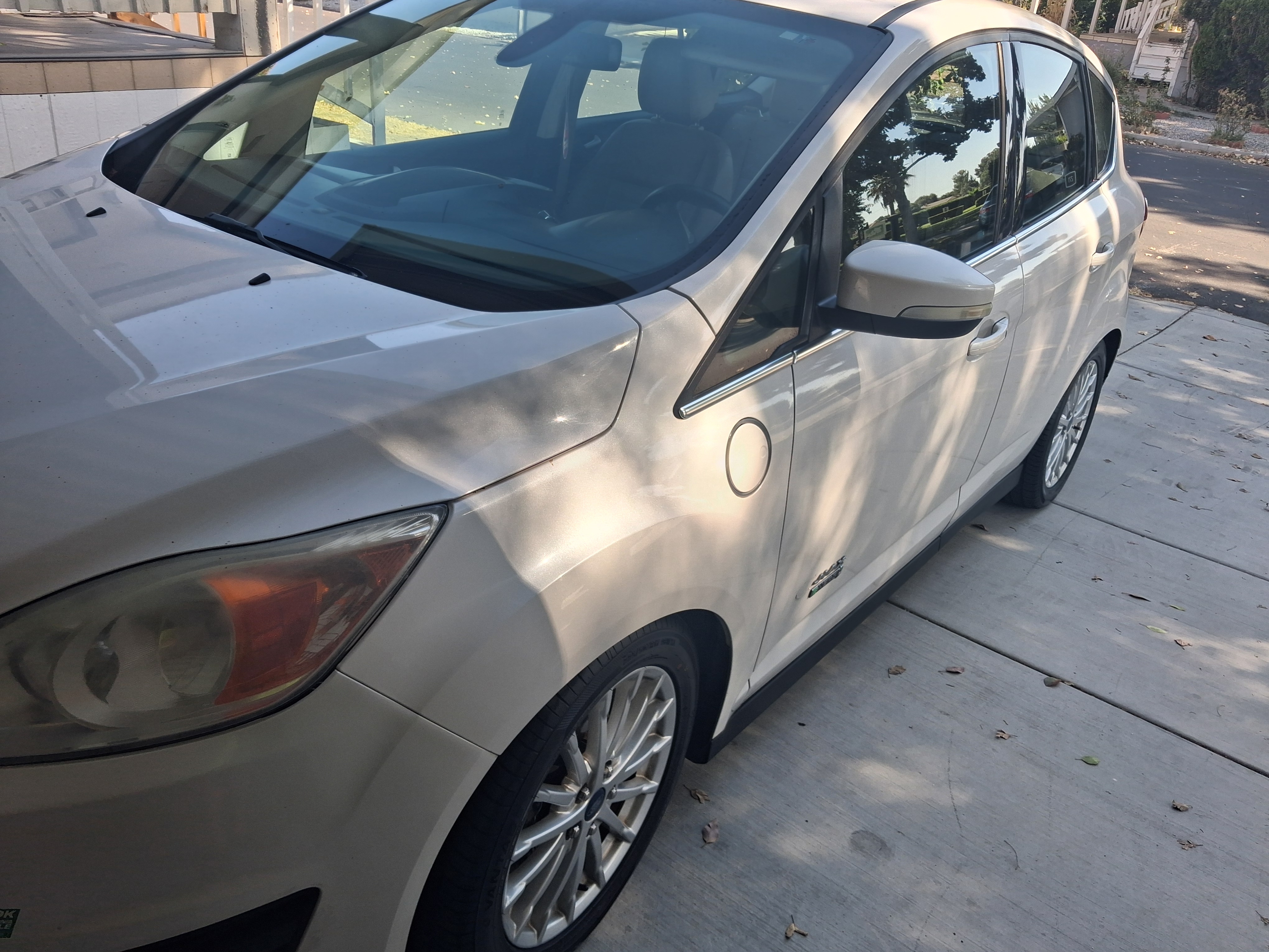 Used 2013 Ford C-MAX Energi SEL FWD image 5