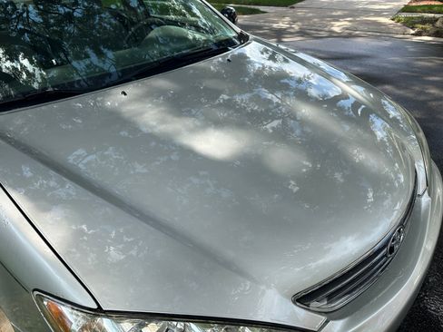 Used 2005 Toyota Camry LE FWD image 19