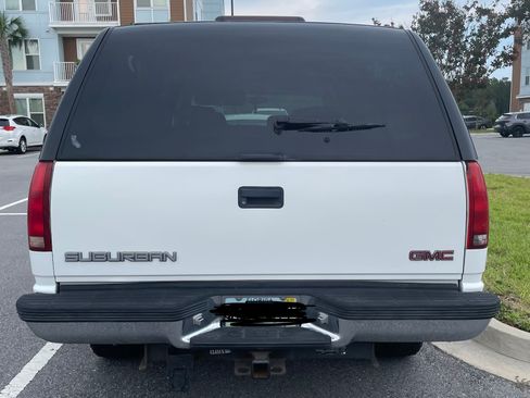 Used 1999 GMC Suburban 2500 w/ Marketing Opt Pkg 3 AWD/4WD image 1
