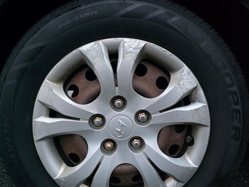 Used 2009 Hyundai Elantra GLS w/ Popular Equipment Pkg 2 image 24