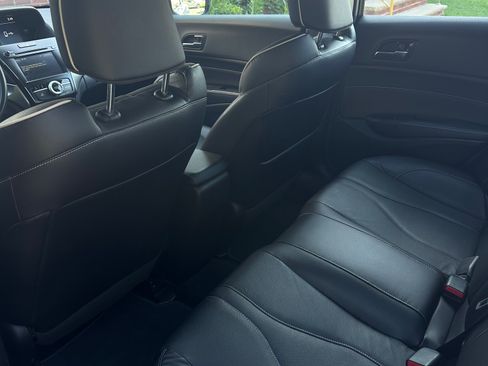 Used 2019 Acura ILX FWD image 8