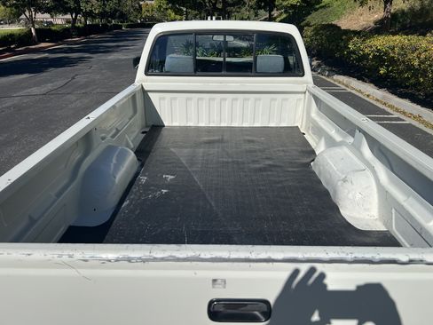 Used 1993 Toyota T100 SR5 image 13