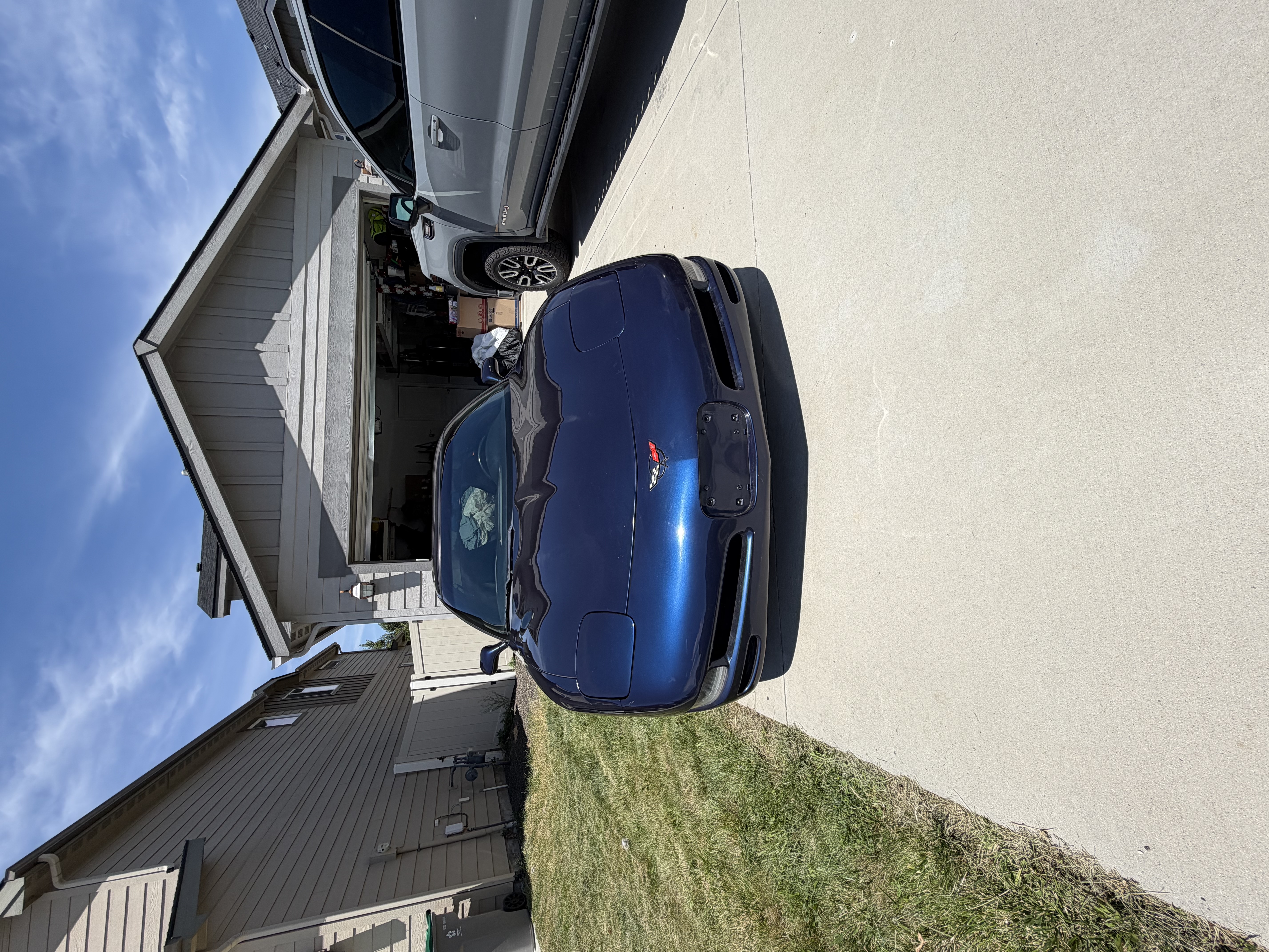 Used 2000 Chevrolet Corvette Coupe RWD image 5