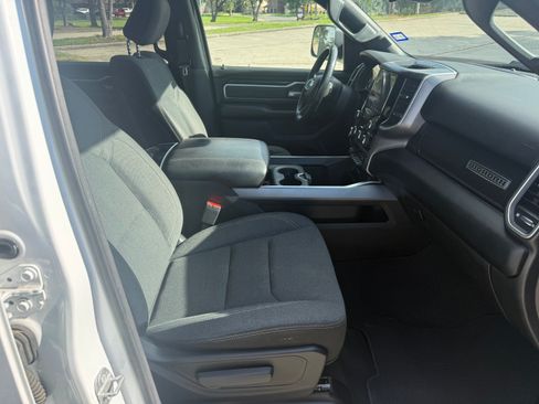 Used 2019 RAM 1500 Big Horn AWD/4WD image 12