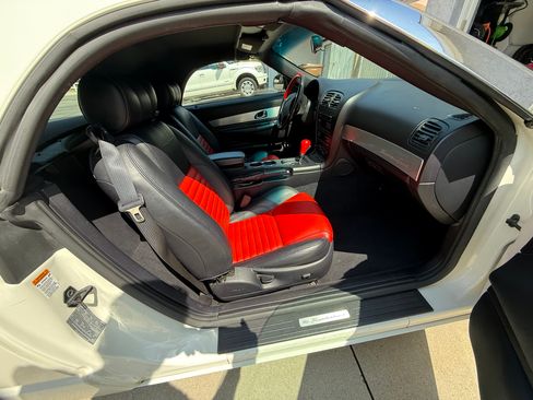 Used 2003 Ford Thunderbird image 6