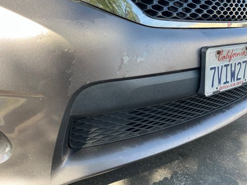 Used 2017 Toyota Sienna SE Premium image 9