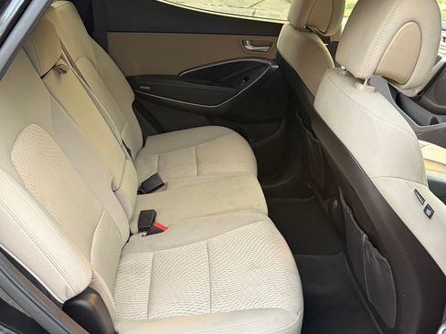 Used 2017 Hyundai Santa Fe Sport AWD/4WD image 14