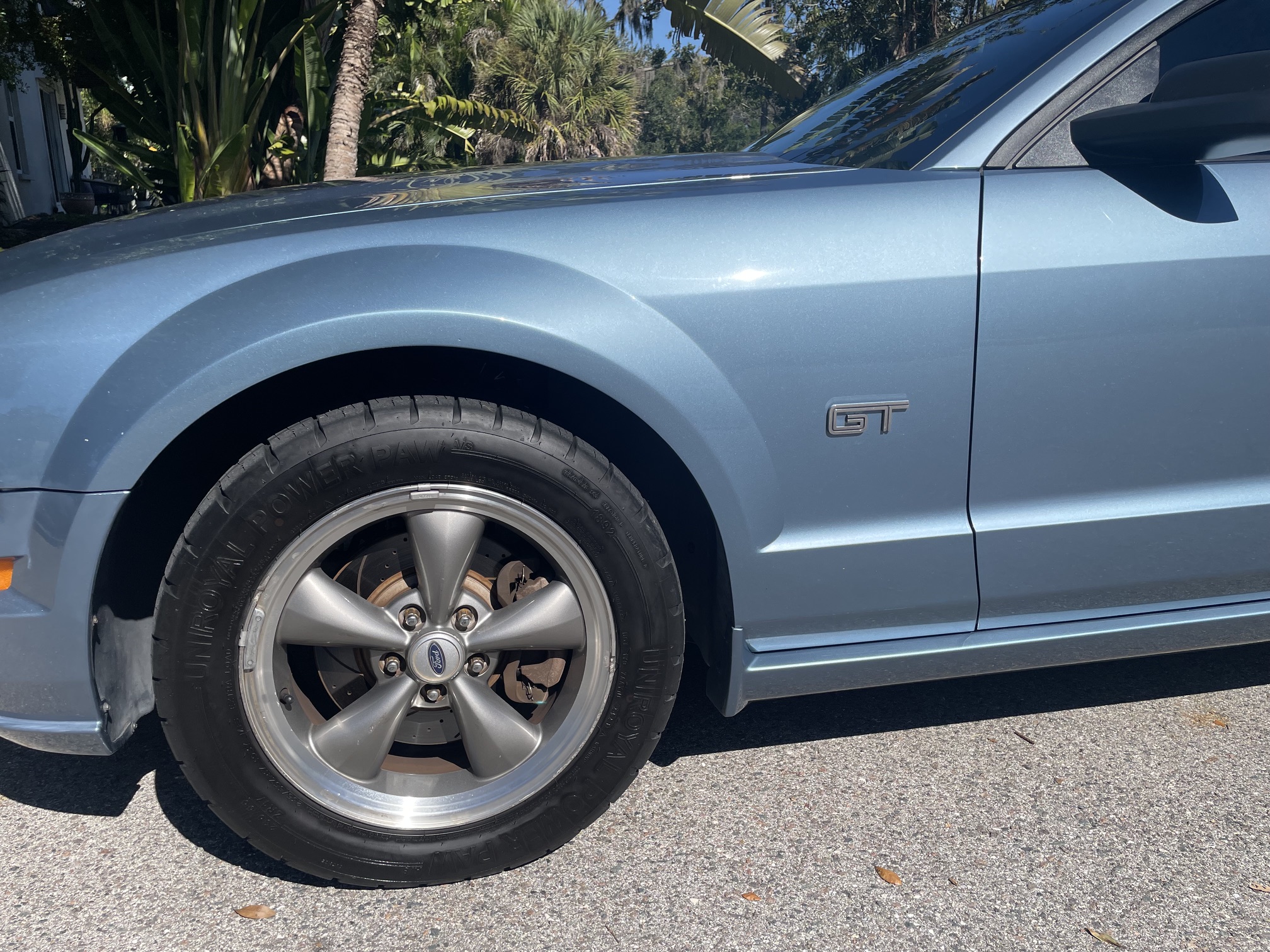 Used 2005 Ford Mustang GT Premium RWD image 26