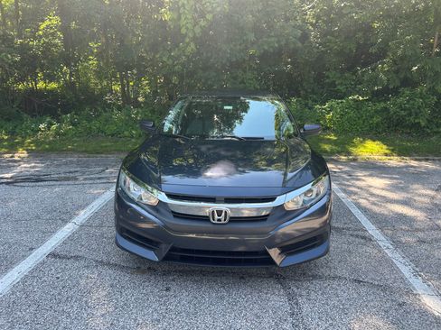 Used 2018 Honda Civic LX image 2