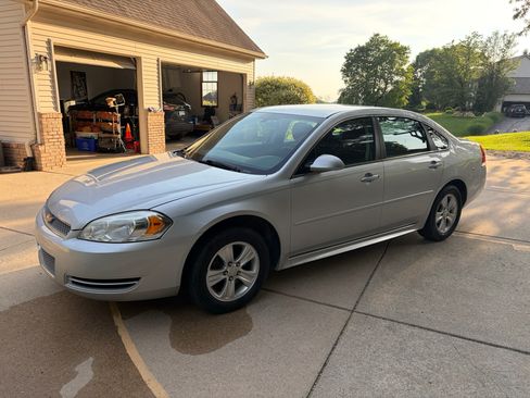 Used 2012 Chevrolet Impala LS FWD image 5