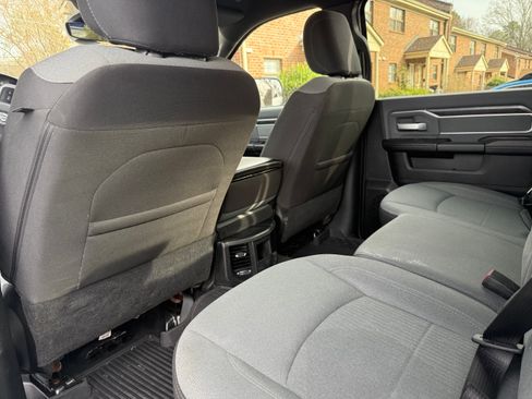 Used 2022 RAM 2500 Big Horn w/ Level 1 Equipment Group image 6