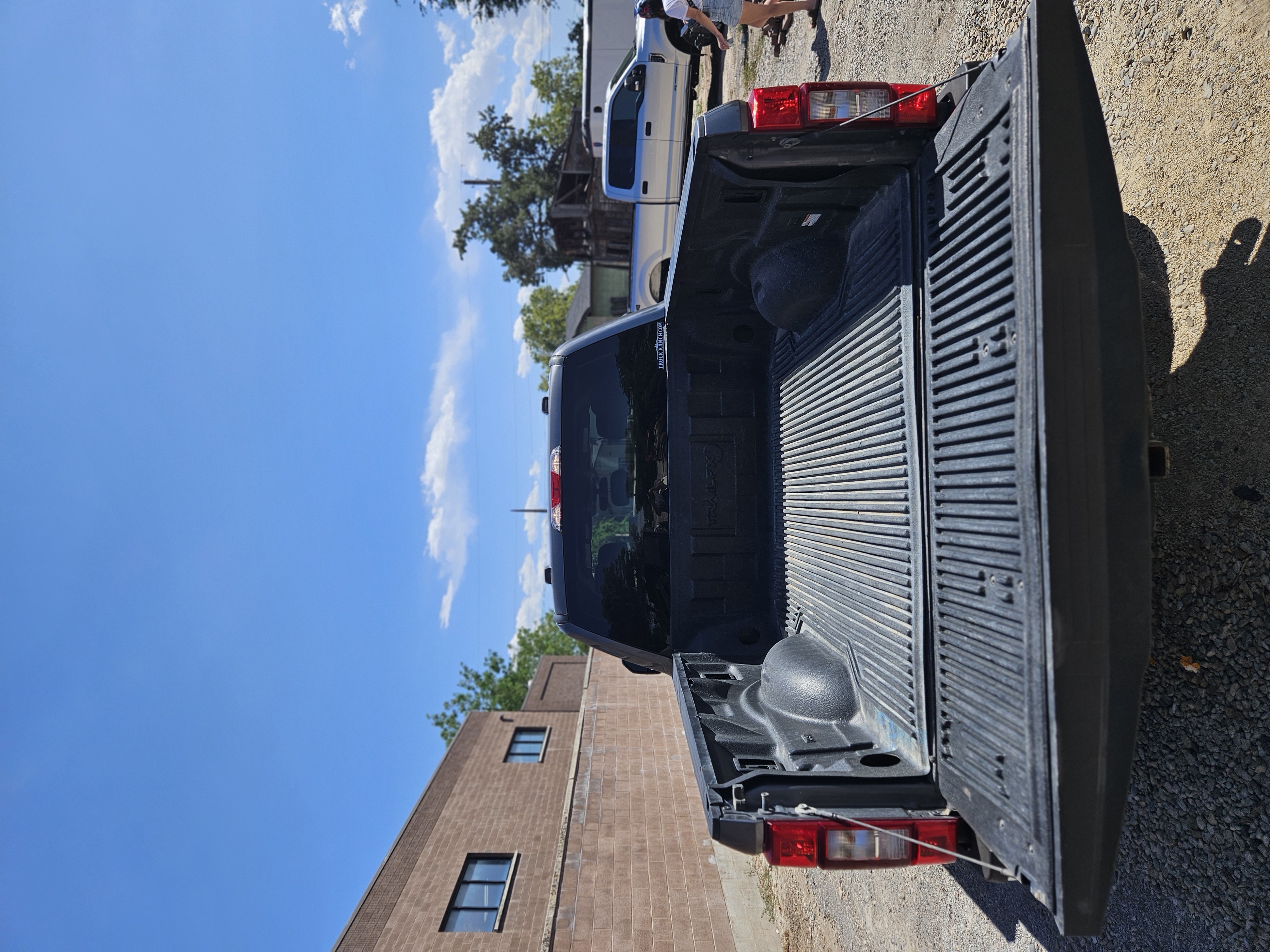 Used 2022 Ford F250 XLT AWD/4WD image 9
