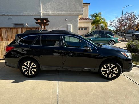 Used 2016 Subaru Outback 2.5i Limited image 8