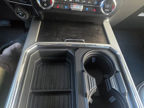 Used 2022 Ford F350 Lariat w/ Tremor Off-Road Package image 9